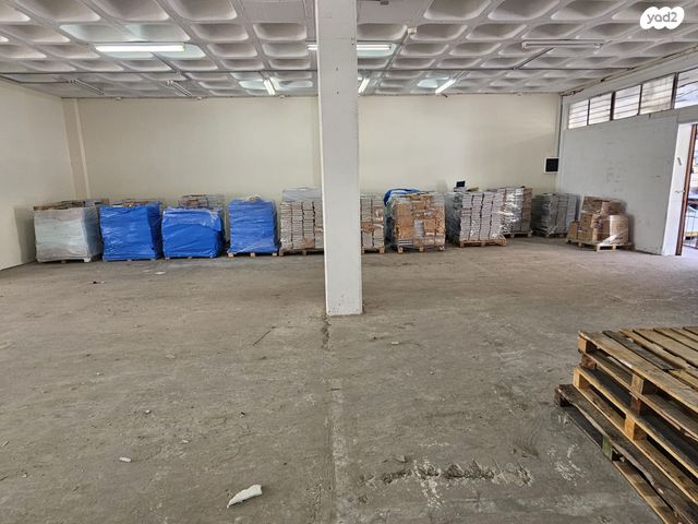 מבני תעשיה, תלפיות תעשיה ומסחר, ירושלים