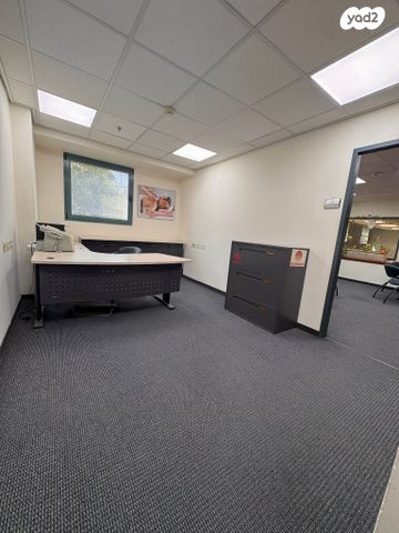 מבני תעשיה, המלאכה 13, אזור תעשיה צפון, לוד