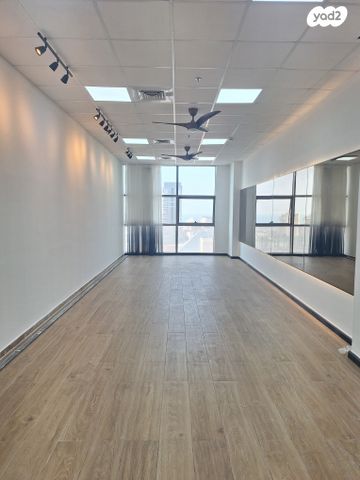 משרדים, הגדוד העברי 5, הקריה מע"ר, אשדוד