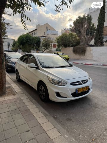 יונדאי אקסנט i25