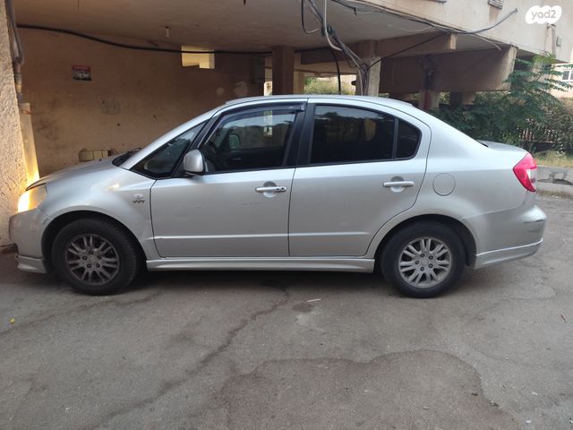 סוזוקי SX4