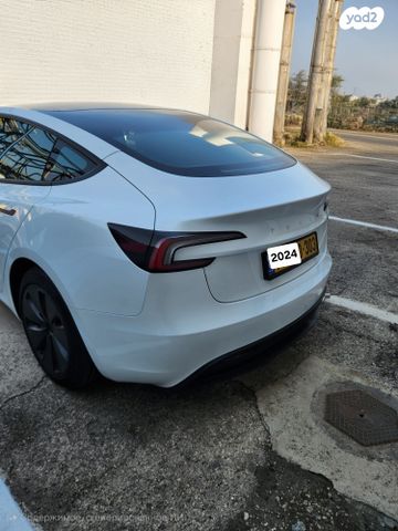 טסלה מודל 3