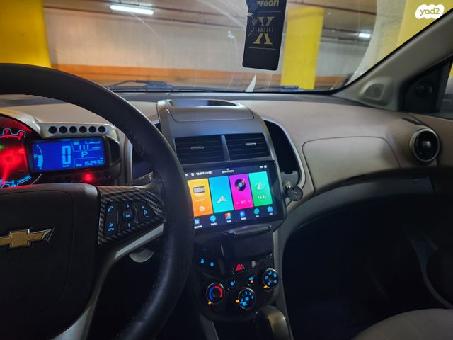 שברולט סוניק