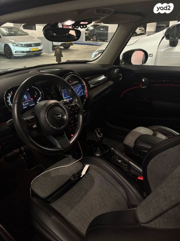 מודעת רכב מיני קופר