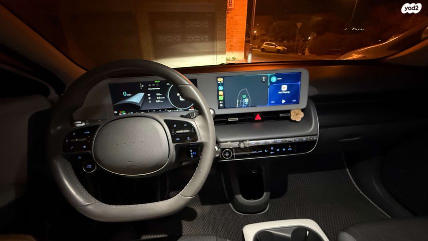 יונדאי איוניק 5