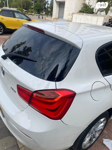 מודעת רכב ב מ וו סדרה 1