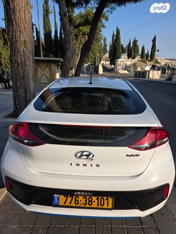 יונדאי איוניק