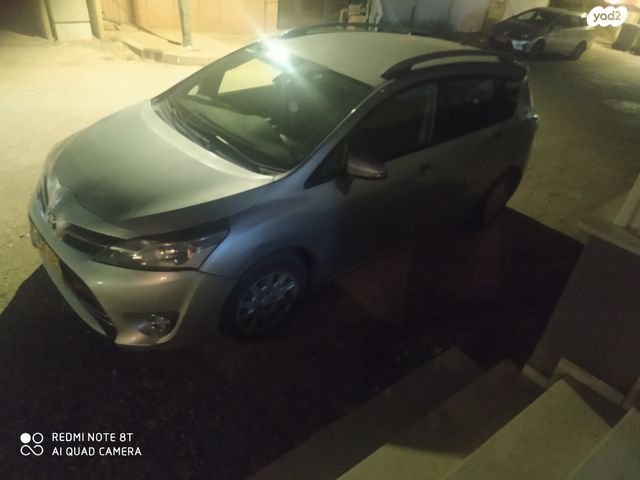 מודעת רכב טויוטה ורסו