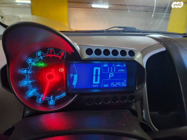 שברולט סוניק