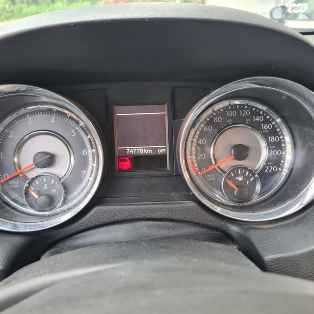 גראנד וויאג'ר Touring L אוט׳ מיניוואן / MPV 5 מק 3.6 (279 כ״ס)