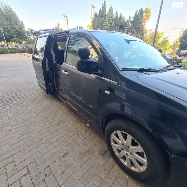 קרייזלר גראנד וויאג'ר