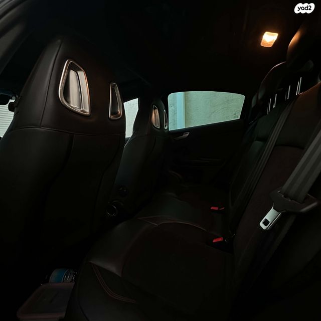 אלפא רומיאו ג'ולייטה