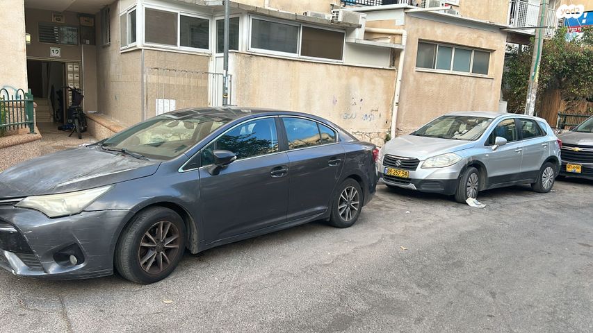 מודעת רכב טויוטה אוונסיס