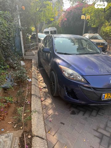 מודעת רכב מאזדה 3