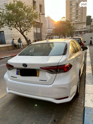 טויוטה קורולה