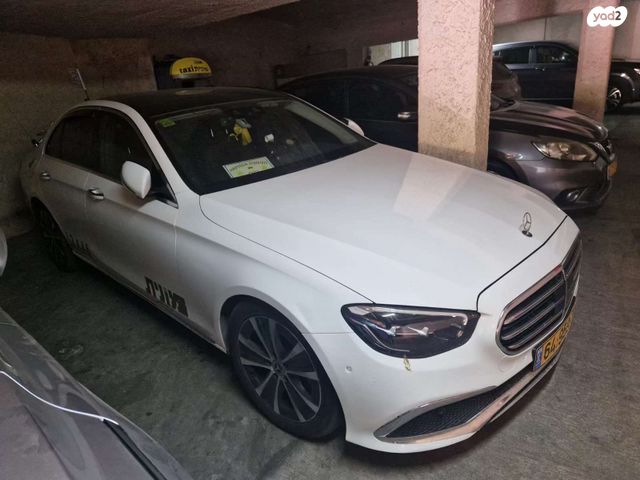 מודעת רכב מרצדס-בנץ E-class