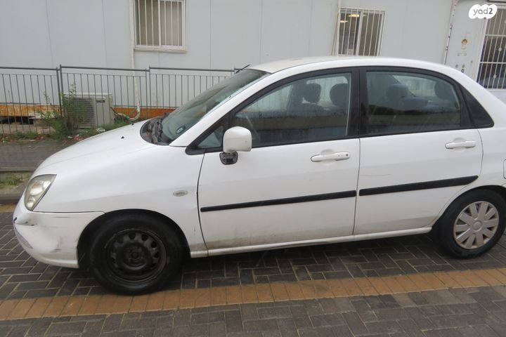 סוזוקי ליאנה