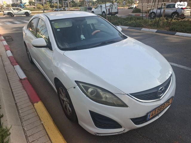 מודעת רכב מאזדה 6