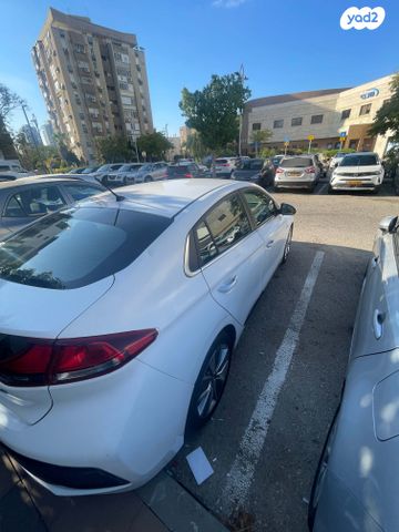 יונדאי איוניק