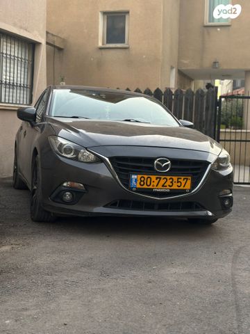 מודעת רכב מאזדה 3
