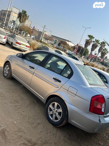 יונדאי אקסנט i25