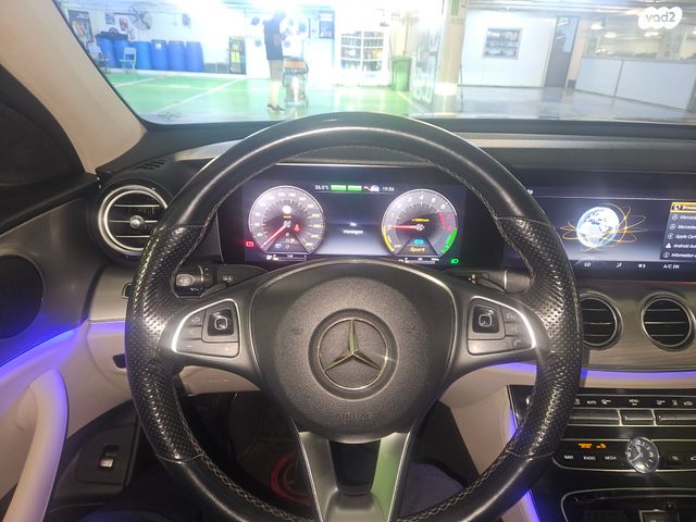 מרצדס-בנץ E-class