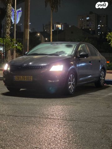 סקודה אוקטביה