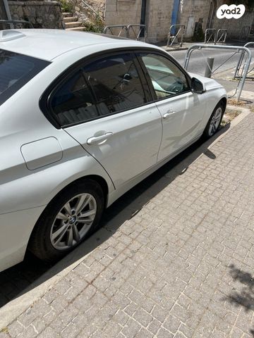 מודעת רכב ב מ וו סדרה 3