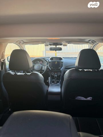 מודעת רכב סובארו XV