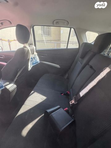 סוזוקי קרוסאובר