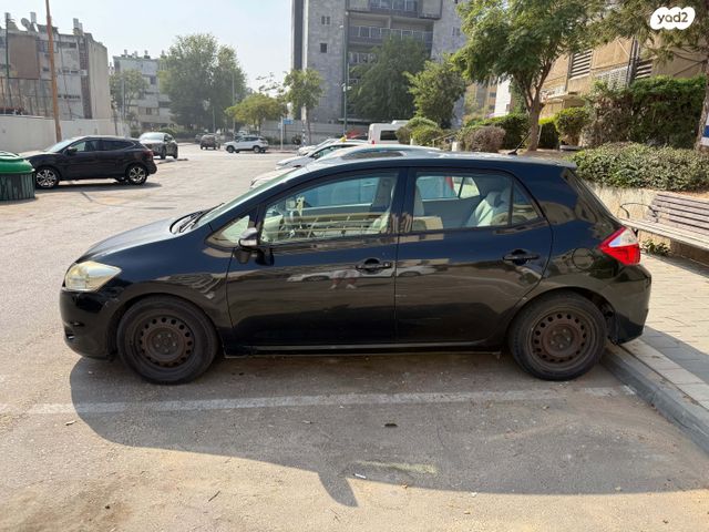 מודעת רכב טויוטה אוריס