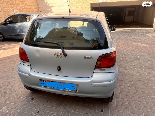 טויוטה יאריס