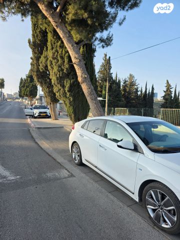 יונדאי איוניק