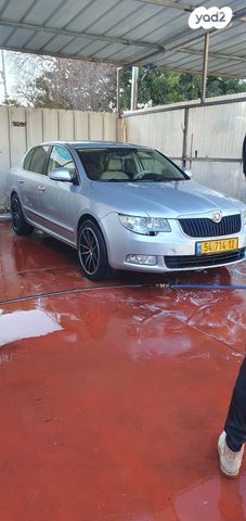 מודעת רכב סקודה סופרב