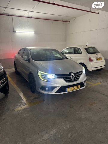 רנו מגאן