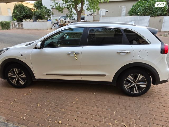 מודעת רכב קיה נירו