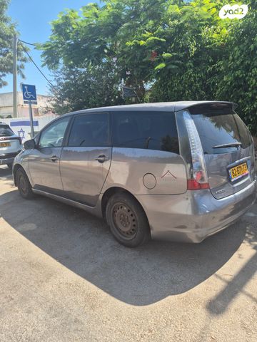 מיצובישי גרנדיס