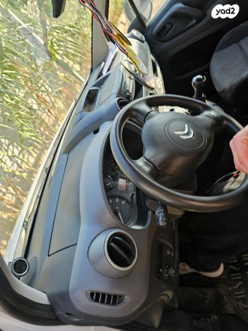 מודעת רכב סיטרואן ברלינגו 