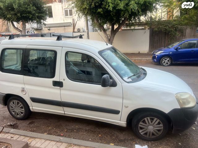 מודעת רכב סיטרואן ברלינגו 