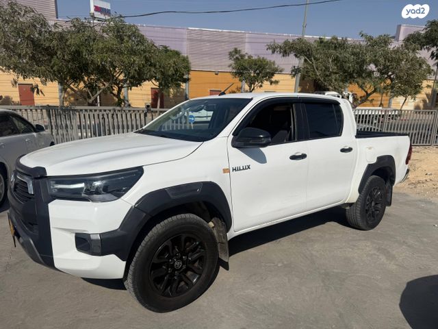 מודעת רכב טויוטה היילקס