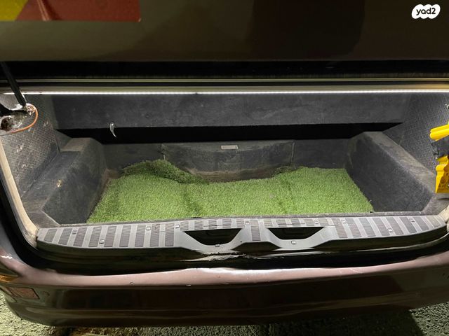 מודעת רכב מרצדס-בנץ ספרינטר