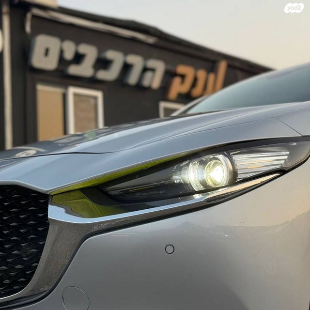 מאזדה CX-30