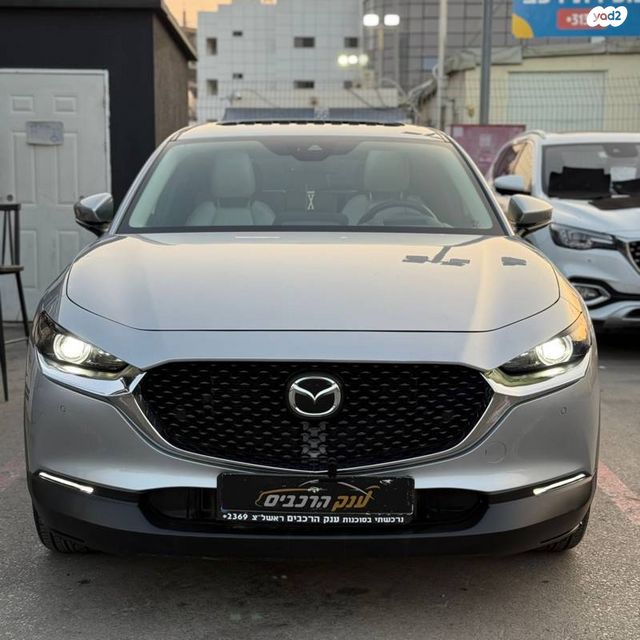 מאזדה CX-30