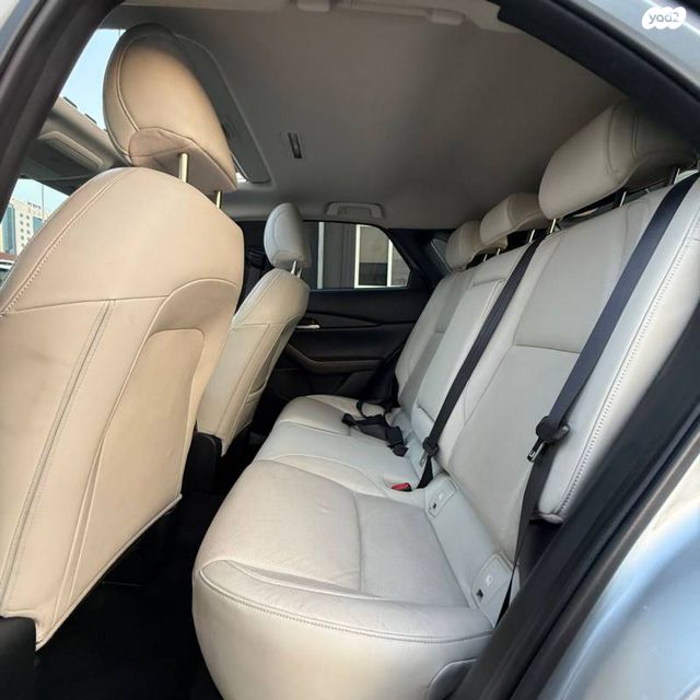 מאזדה CX-30