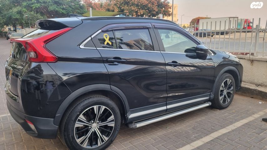 מיצובישי אקליפס קרוס