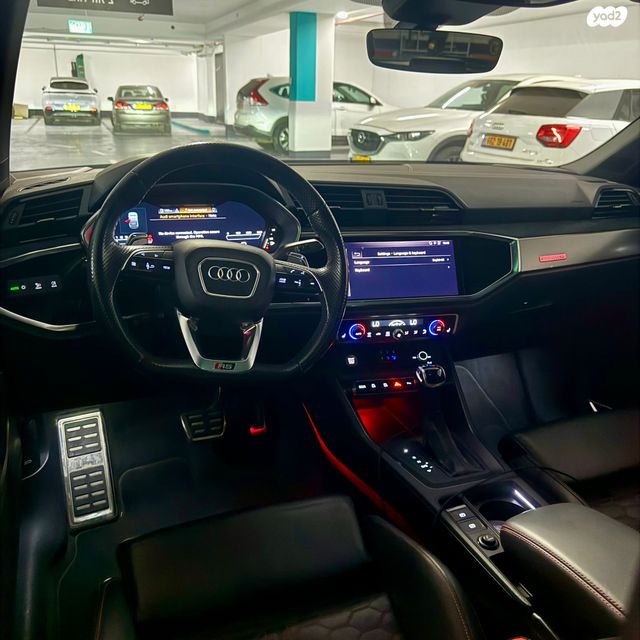 מודעת רכב אאודי RS Q3