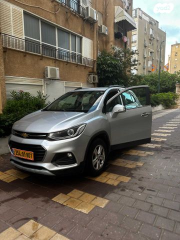 שברולט טראקס