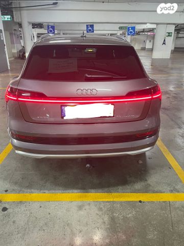 אאודי E-tron
