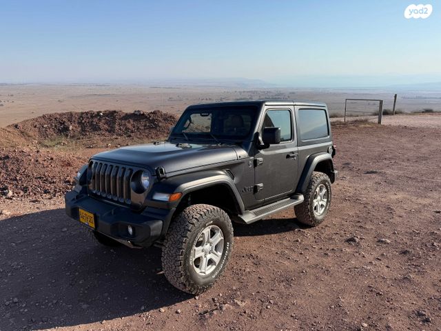 מודעת רכב ג'יפ רנגלר