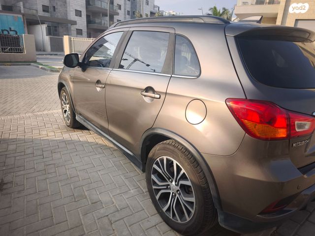 מיצובישי ASX